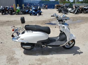  Salvage Zhng Scooter