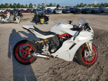  Salvage Ducati Supersport