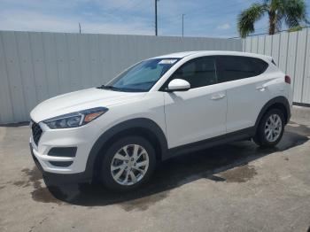  Salvage Hyundai TUCSON