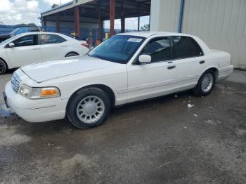  Salvage Ford Crown Vic