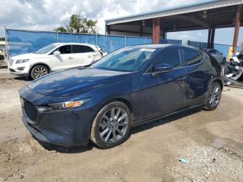  Salvage Mazda 3