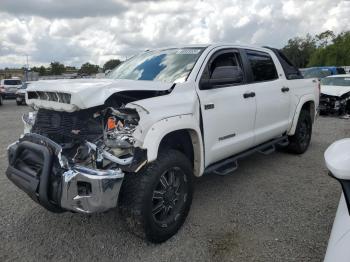  Salvage Toyota Tundra