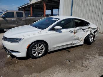  Salvage Chrysler 200