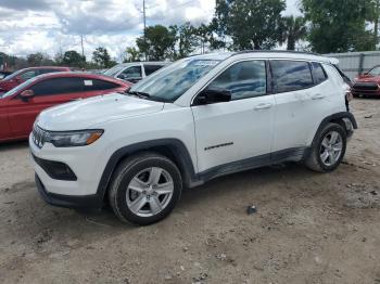  Salvage Jeep Compass