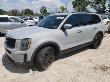  Salvage Kia Telluride