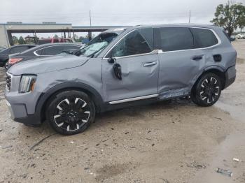  Salvage Kia Telluride