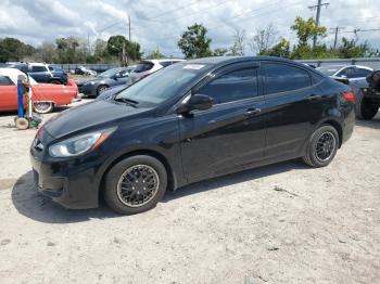  Salvage Hyundai ACCENT