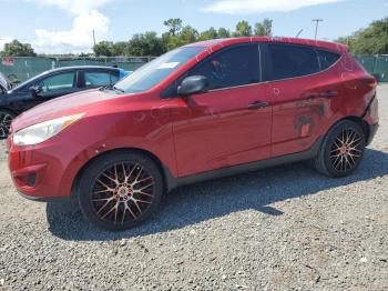  Salvage Hyundai TUCSON