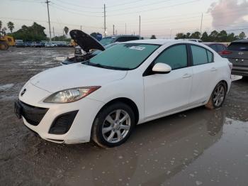  Salvage Mazda 3