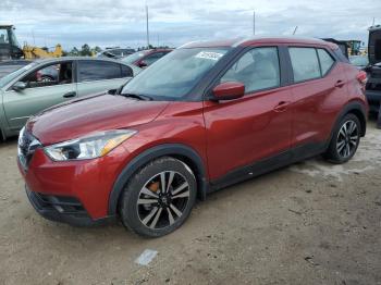  Salvage Nissan Kicks