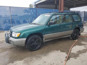  Salvage Subaru Forester