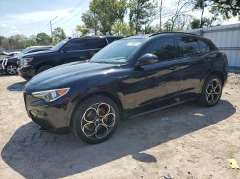  Salvage Alfa Romeo Stelvio