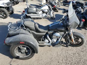  Salvage Harley-Davidson Fl