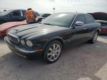  Salvage Jaguar Xj8