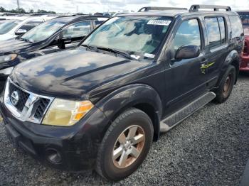  Salvage Nissan Pathfinder