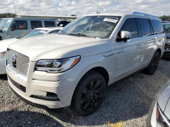  Salvage Lincoln Navigator