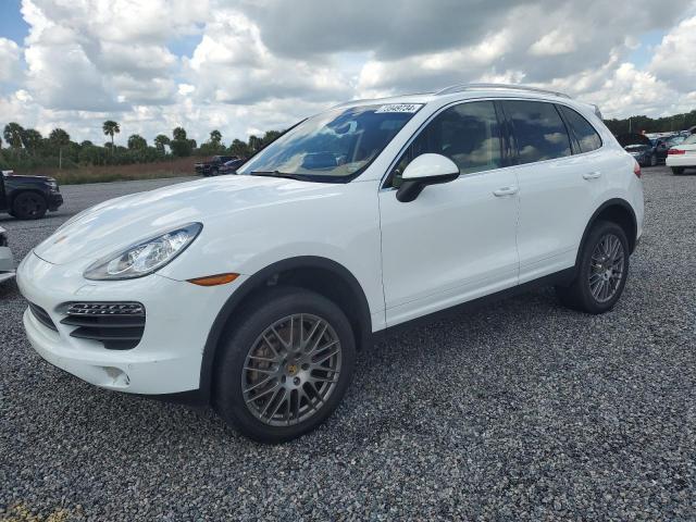  Salvage Porsche Cayenne