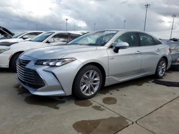  Salvage Toyota Avalon