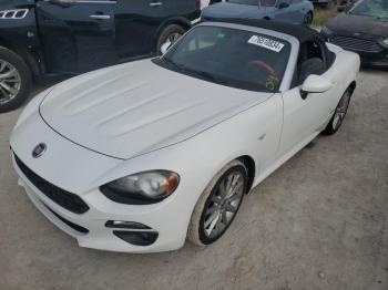  Salvage FIAT 124 Spider