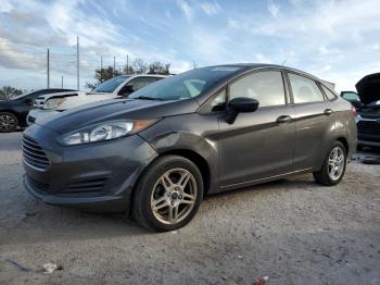  Salvage Ford Fiesta