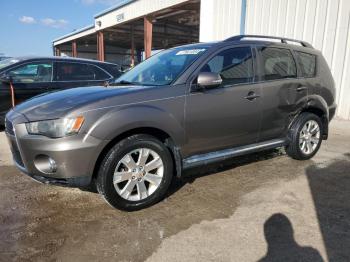  Salvage Mitsubishi Outlander