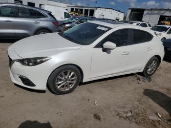  Salvage Mazda 3