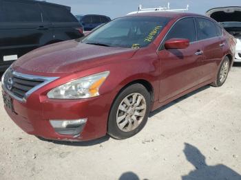  Salvage Nissan Altima