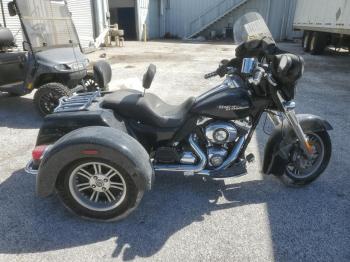  Salvage Harley-Davidson Fl