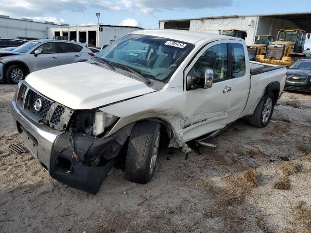  Salvage Nissan Titan