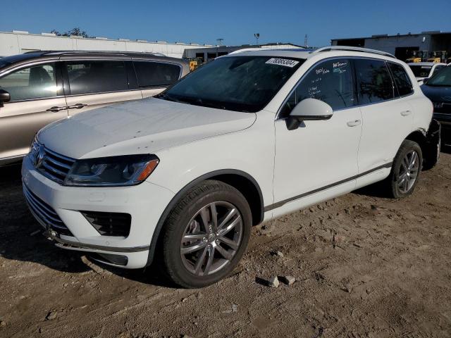  Salvage Volkswagen Touareg