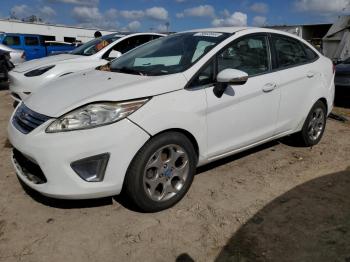  Salvage Ford Fiesta