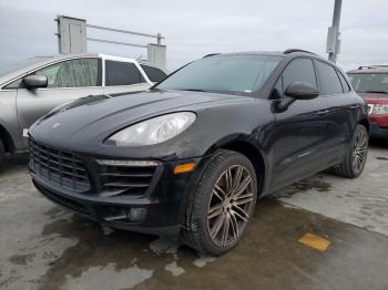  Salvage Porsche Macan