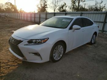  Salvage Lexus Es