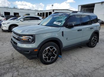  Salvage Ford Bronco