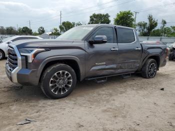  Salvage Toyota Tundra