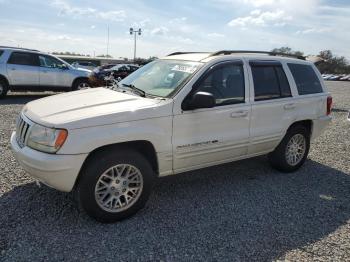  Salvage Jeep Grand Cherokee