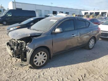  Salvage Nissan Versa