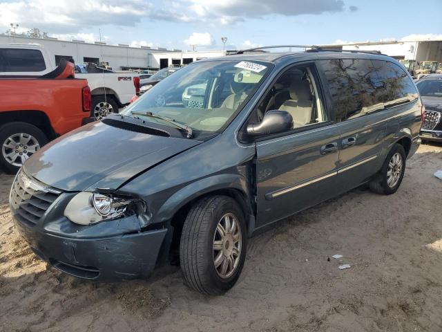  Salvage Chrysler Minivan