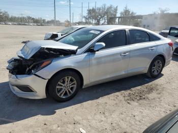  Salvage Hyundai SONATA