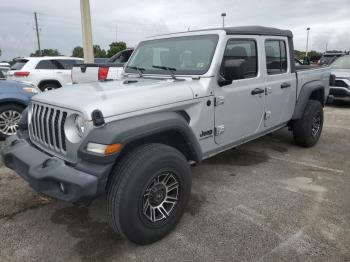  Salvage Jeep Gladiator