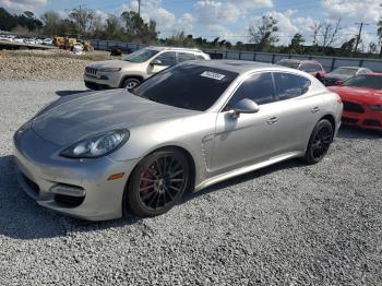  Salvage Porsche Panamera