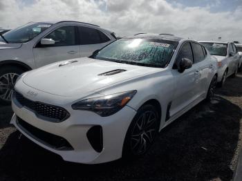  Salvage Kia Stinger