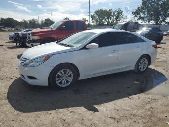  Salvage Hyundai SONATA