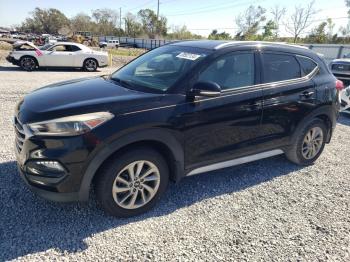  Salvage Hyundai TUCSON