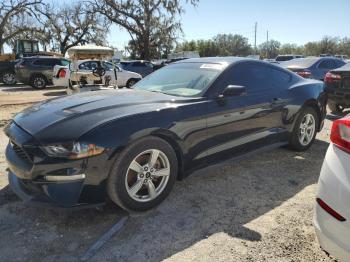  Salvage Ford Mustang