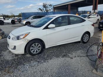  Salvage Hyundai ACCENT