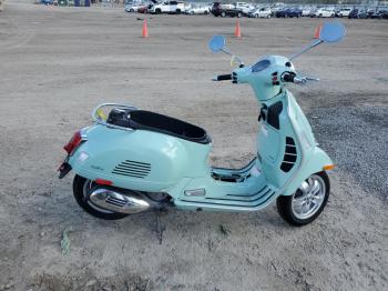  Salvage Vespa GTS 300