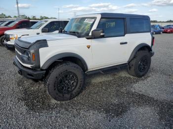  Salvage Ford Bronco