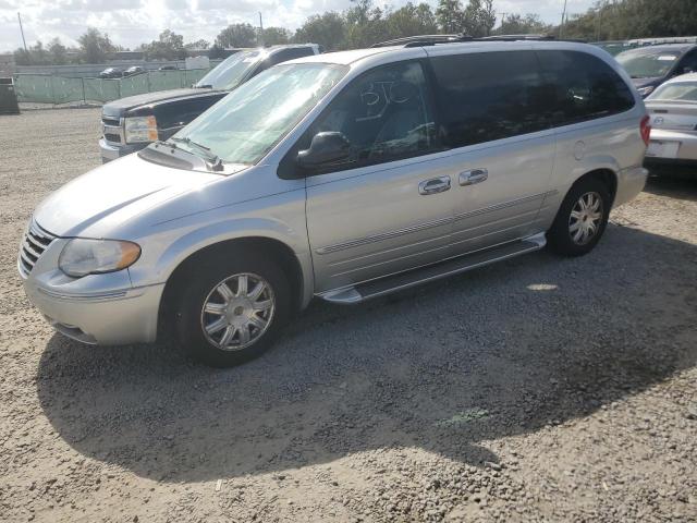  Salvage Chrysler Minivan