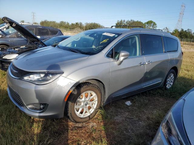  Salvage Chrysler Pacifica